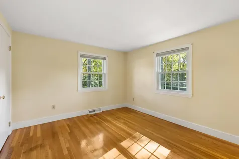 6 Toppan Road Kingston NH 03848