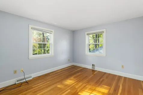 6 Toppan Road Kingston NH 03848