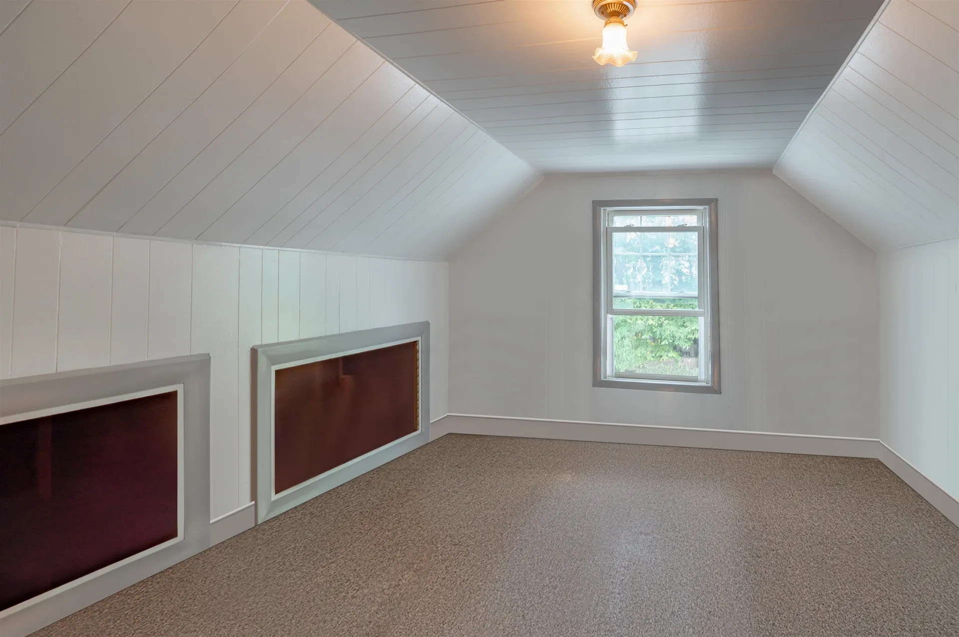 131 Calef Road Manchester NH 03102