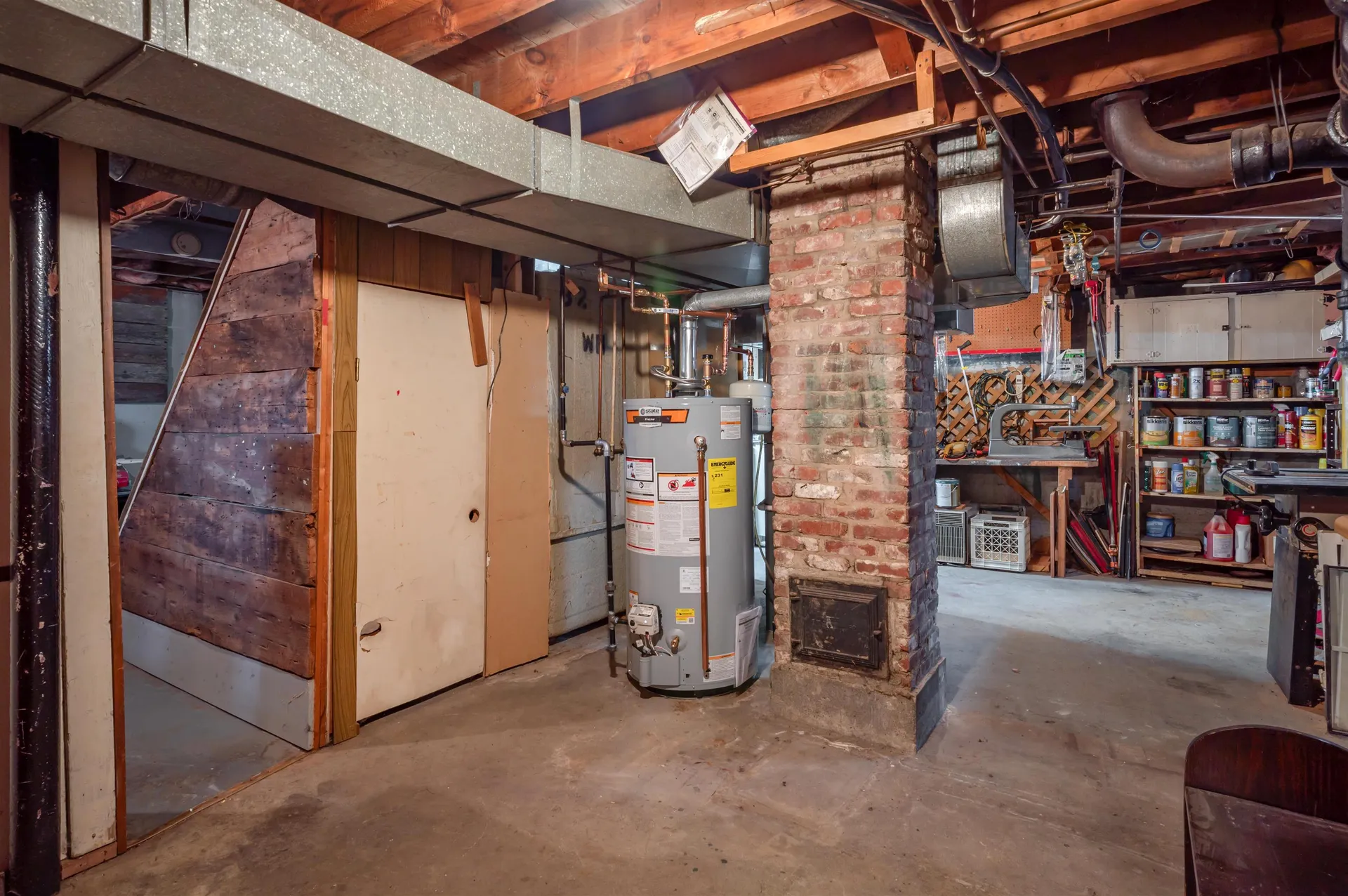 131 Calef Road Manchester NH 03102