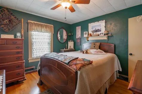 131 Calef Road Manchester NH 03102