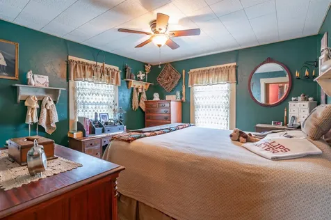 131 Calef Road Manchester NH 03102