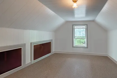 131 Calef Road Manchester NH 03102