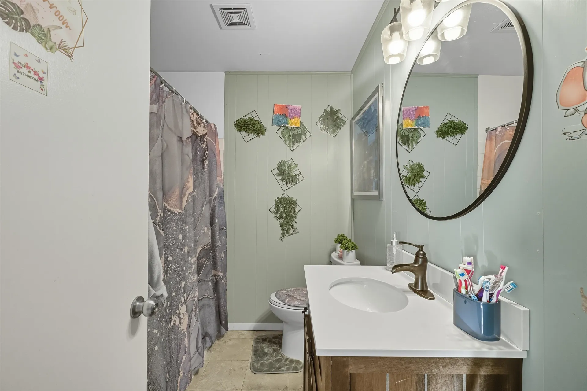 3 Duval Street South Burlington VT 05403