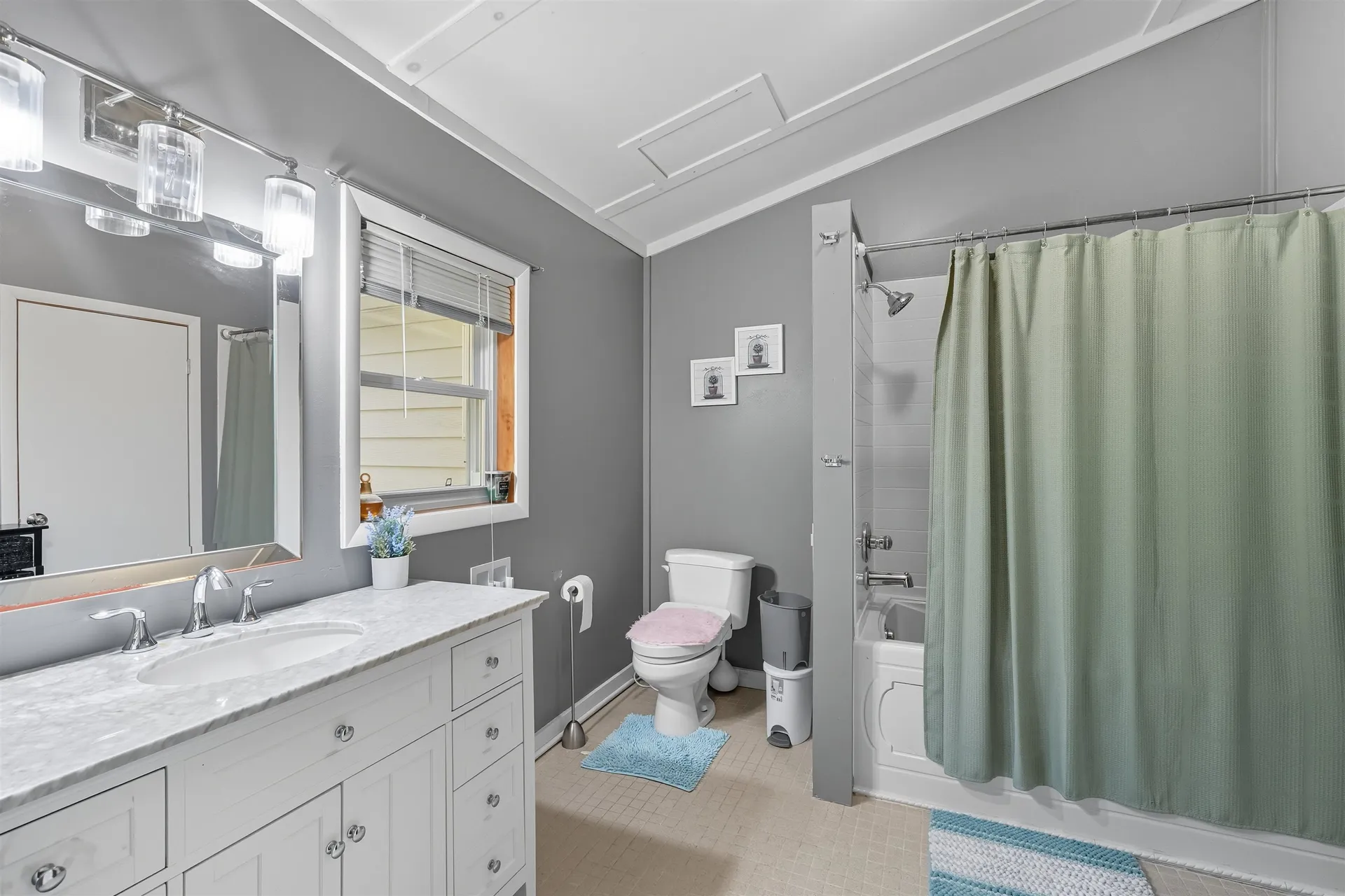 3 Duval Street South Burlington VT 05403