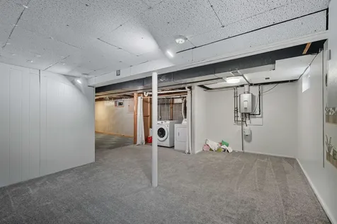 3 Duval Street South Burlington VT 05403