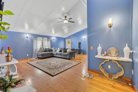 3 Duval Street South Burlington VT 05403