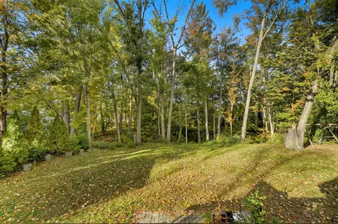 3 Duval Street South Burlington VT 05403