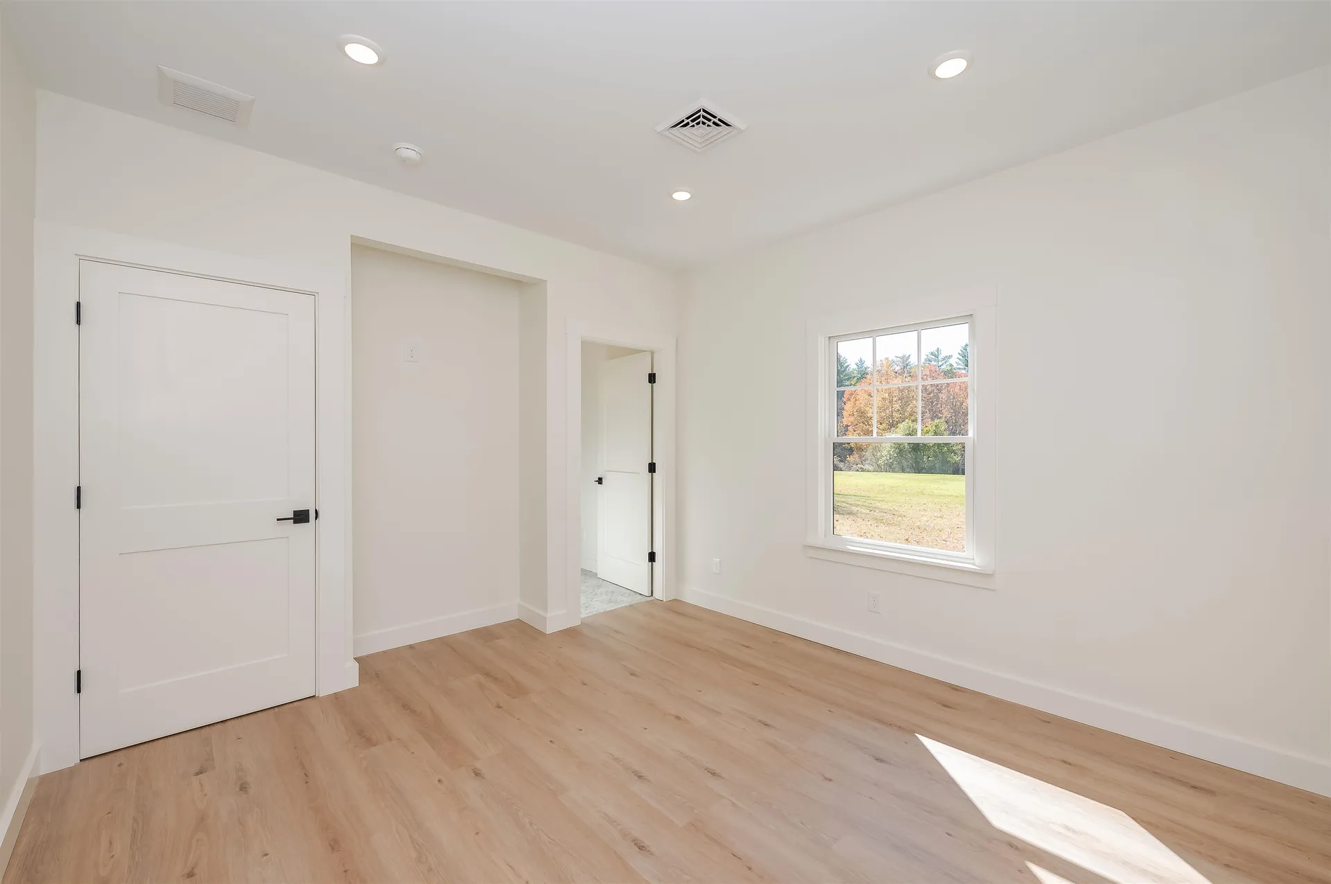 93 Lebanon Road North Berwick ME 03906