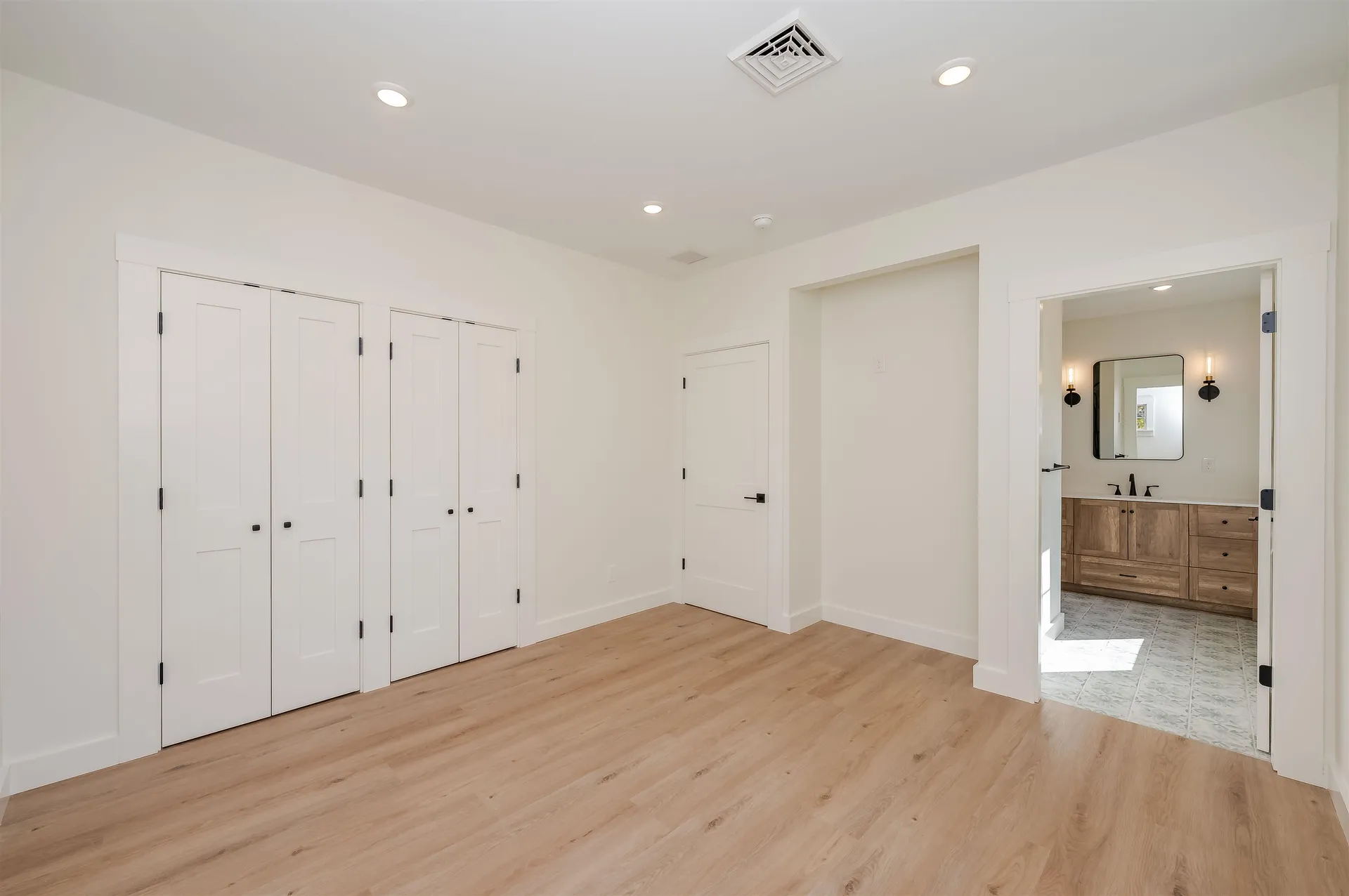 93 Lebanon Road North Berwick ME 03906