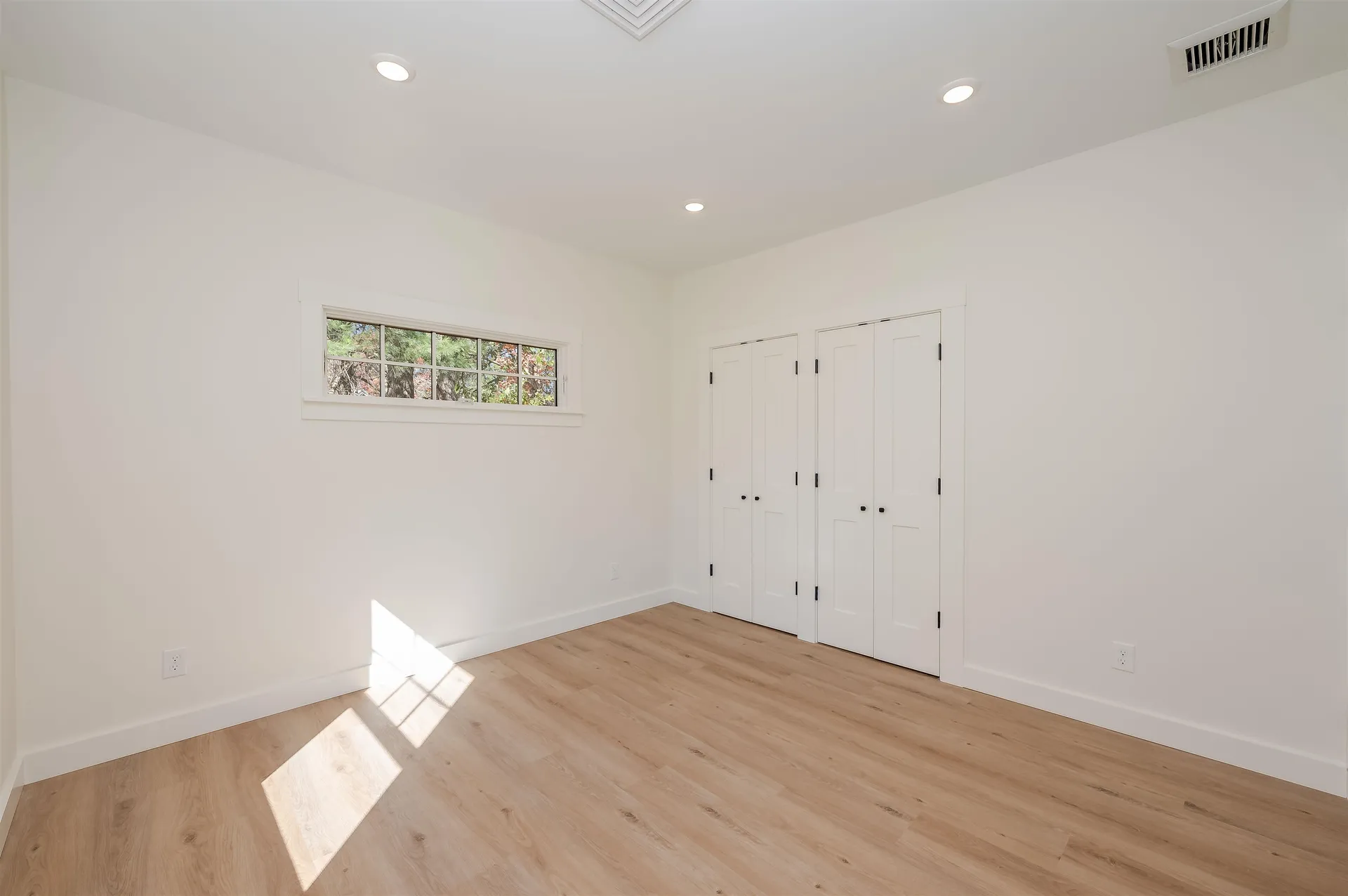 93 Lebanon Road North Berwick ME 03906