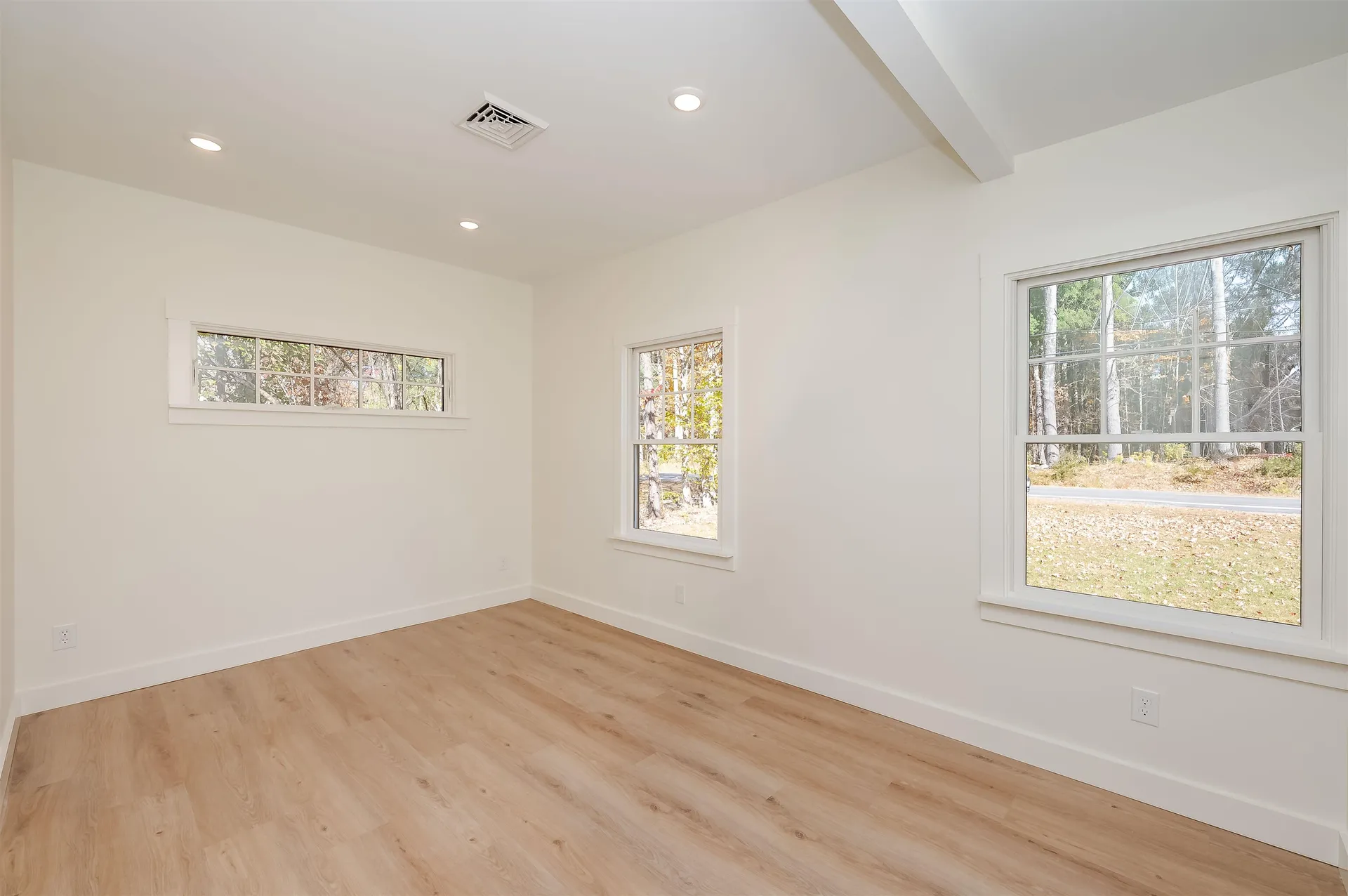 93 Lebanon Road North Berwick ME 03906