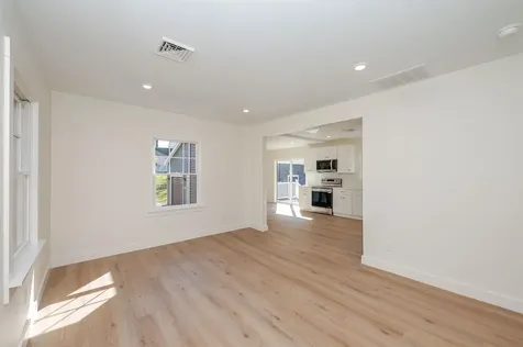 93 Lebanon Road North Berwick ME 03906