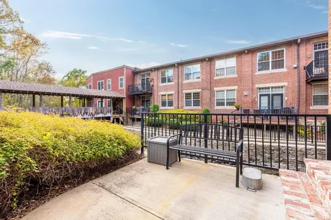 7 Chester Road Derry NH 03038