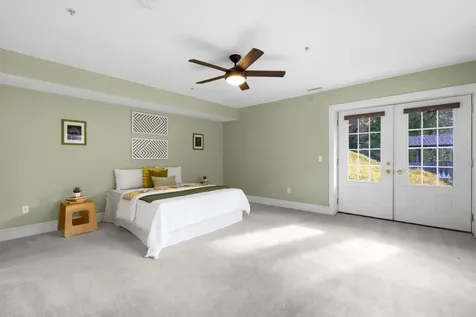 7 Chester Road Derry NH 03038