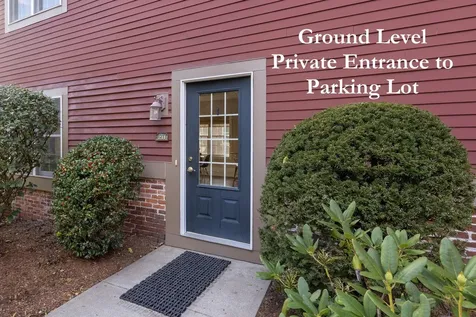 7 Chester Road Derry NH 03038