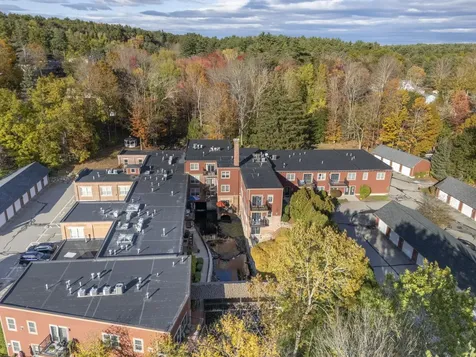 7 Chester Road Derry NH 03038