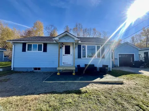 38 Riverside Drive Northumberland NH 03582