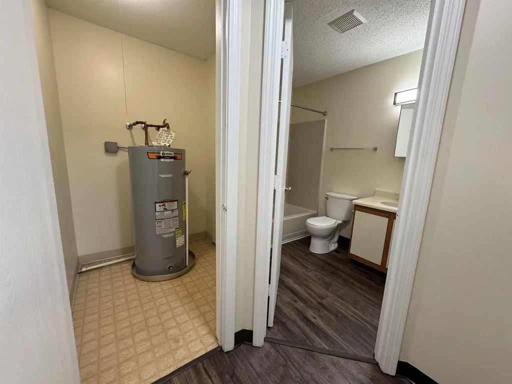 155 Eastern Avenue Manchester NH 03104