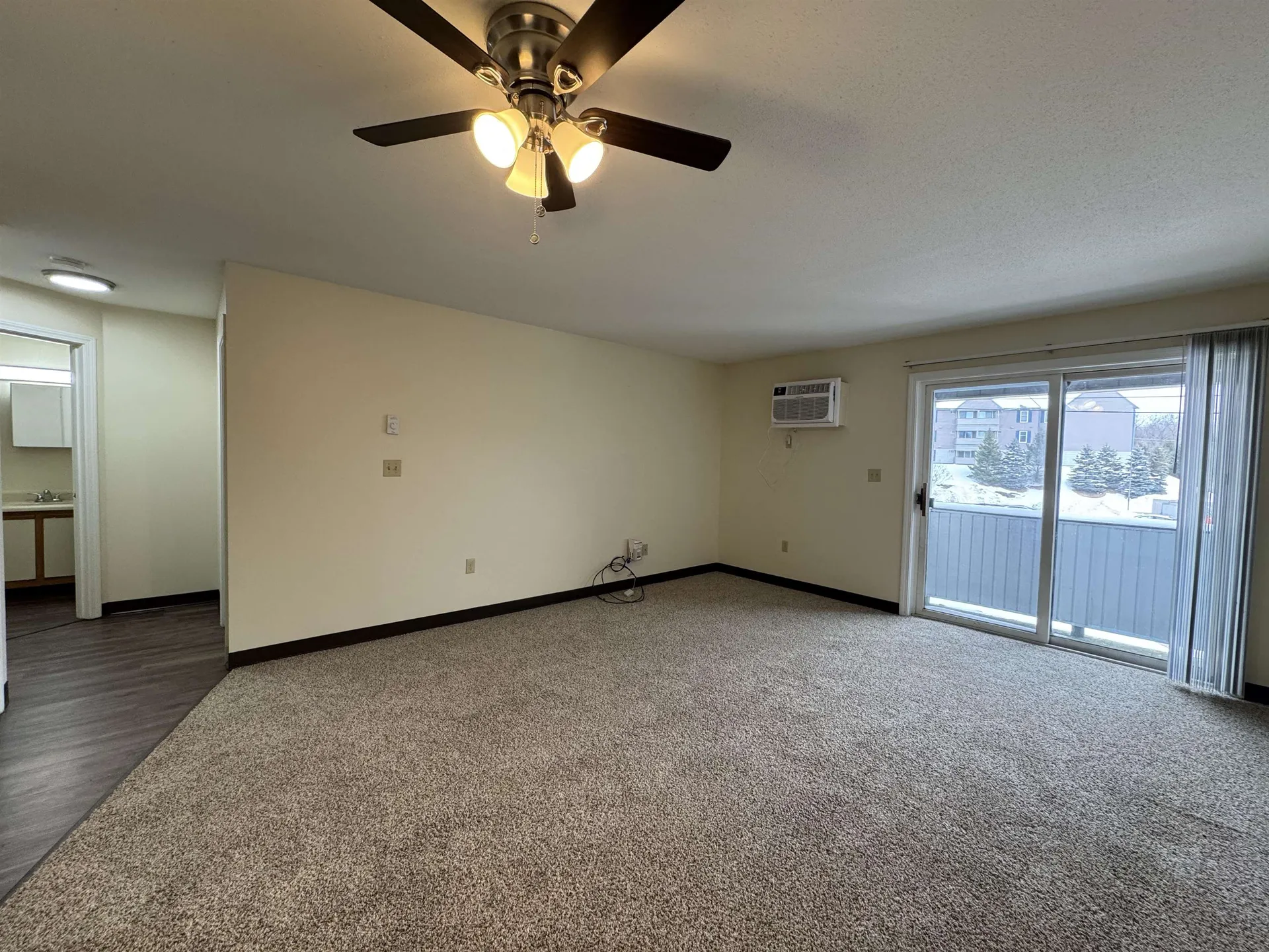 155 Eastern Avenue Manchester NH 03104