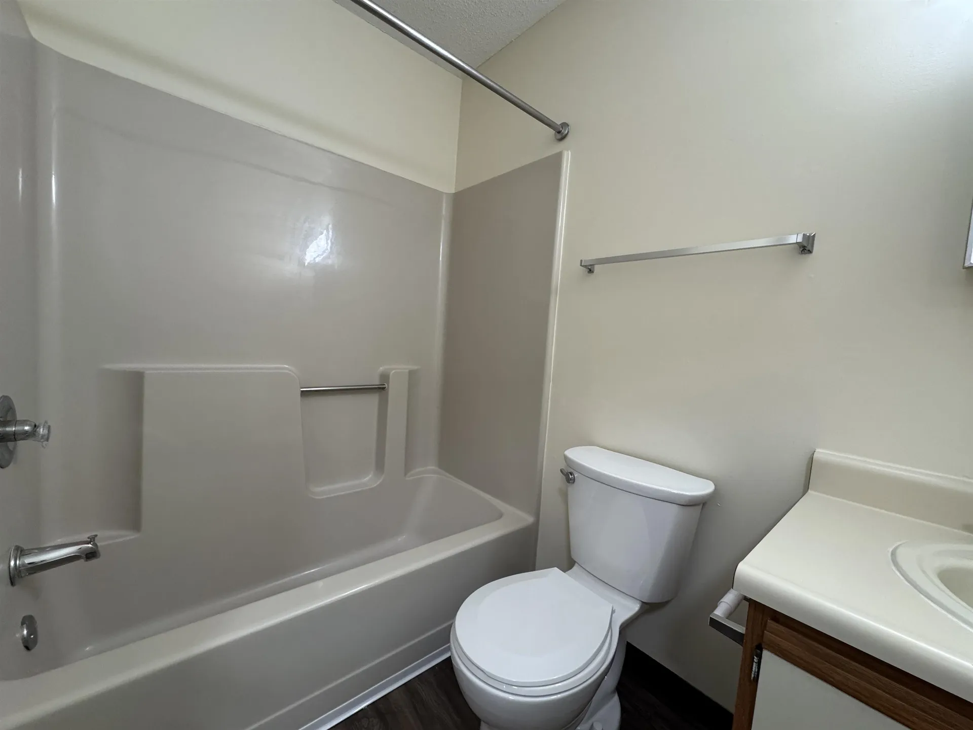 155 Eastern Avenue Manchester NH 03104