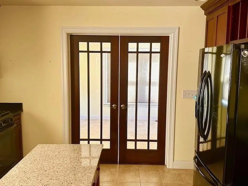 4L Indian Hill Road Derry NH 03038
