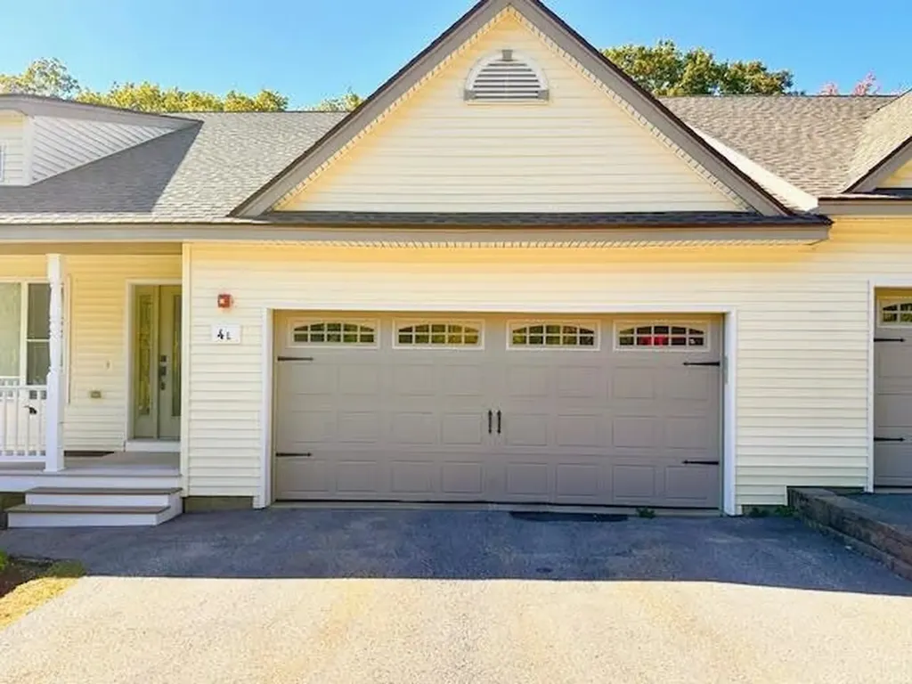 4L Indian Hill Road Derry NH 03038