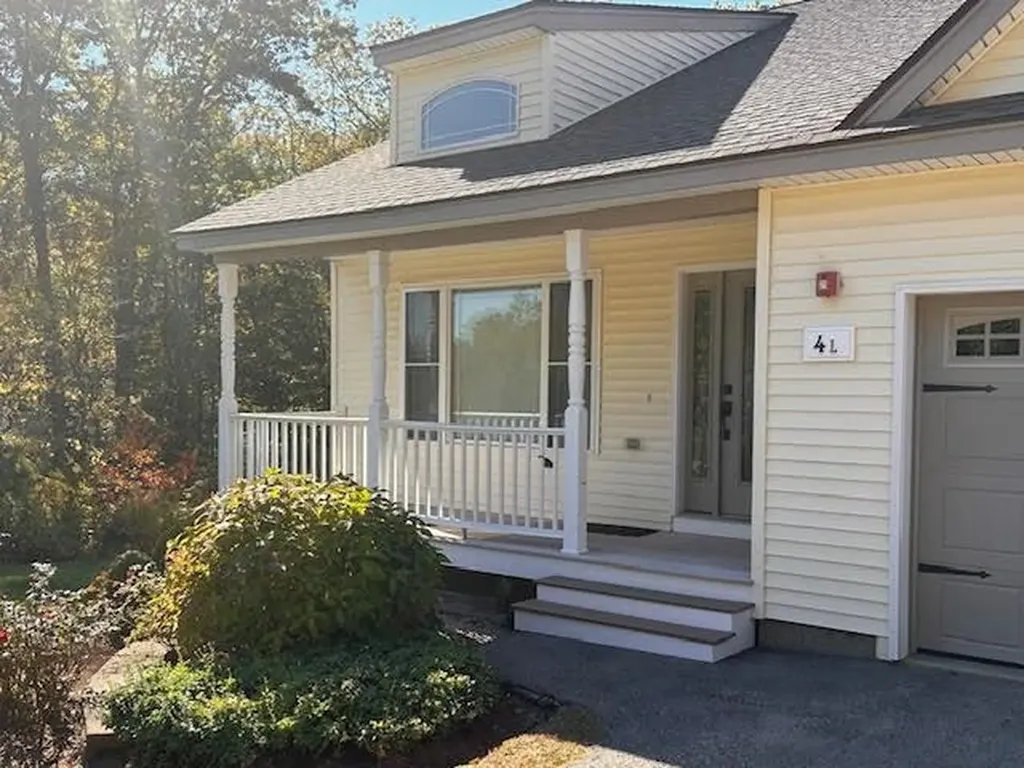 4L Indian Hill Road Derry NH 03038