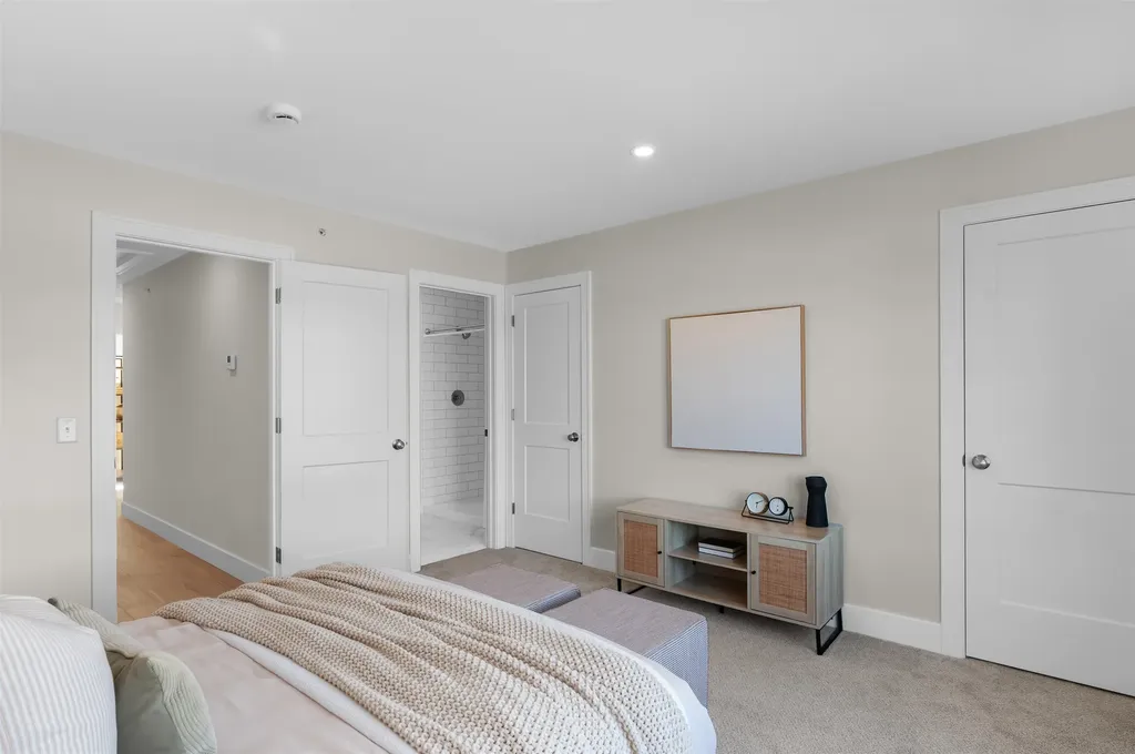 13 Suffolk Drive Concord NH 03303