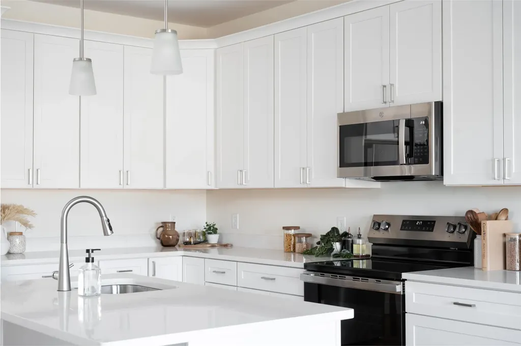 13 Suffolk Drive Concord NH 03303