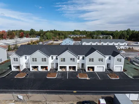 13 Suffolk Drive Concord NH 03303