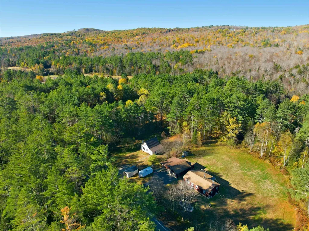 613 New Hampshire Route 118 Canaan NH 03741