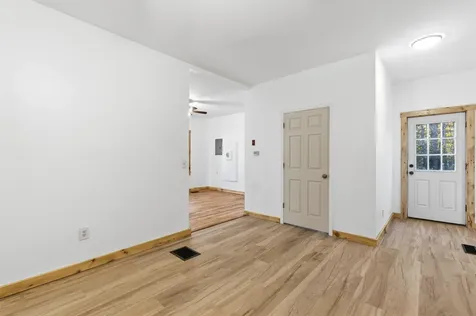 613 New Hampshire Route 118 Canaan NH 03741