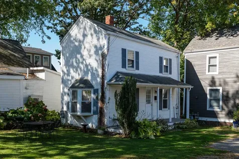 92 Brewster Street Portsmouth NH 03801