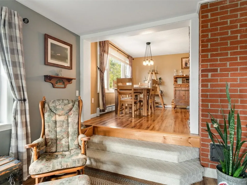 771 Robinson Road Ferrisburgh VT 05456