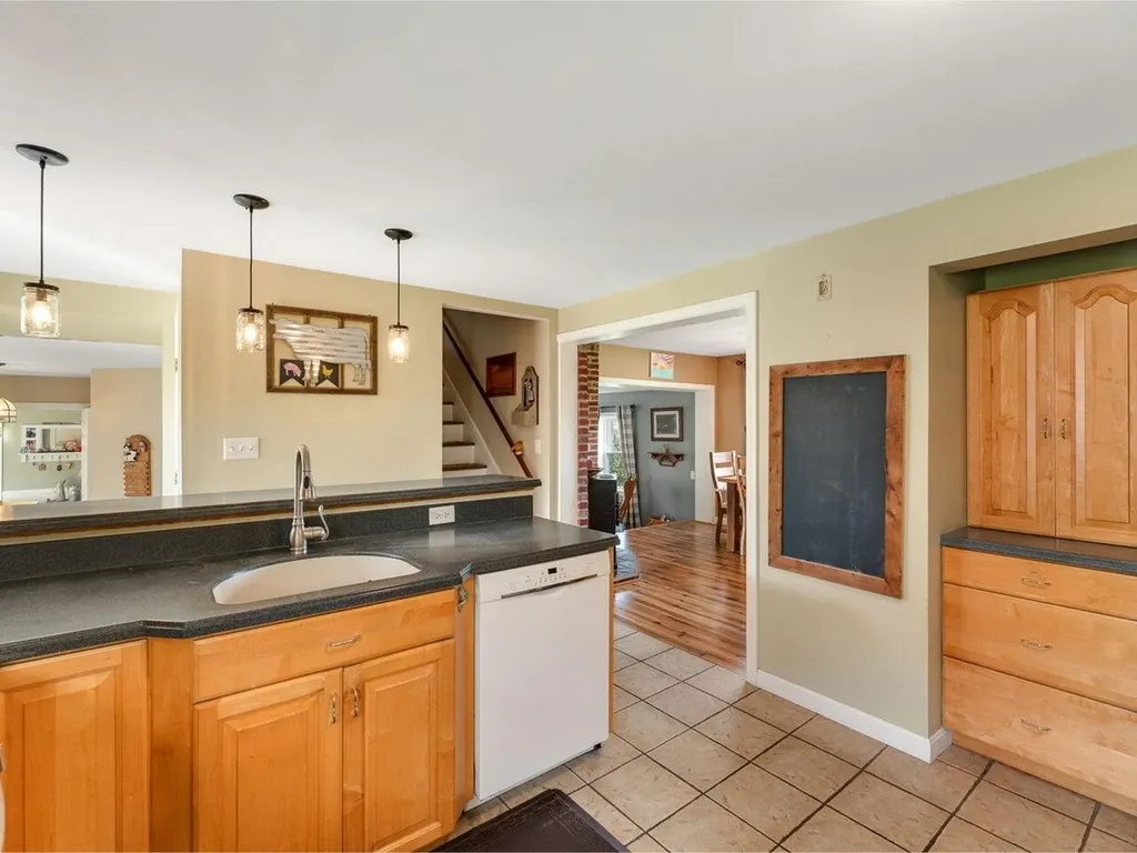 771 Robinson Road Ferrisburgh VT 05456