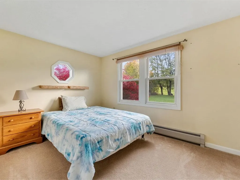 771 Robinson Road Ferrisburgh VT 05456