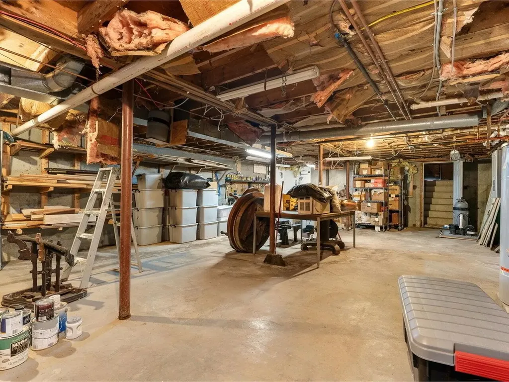 771 Robinson Road Ferrisburgh VT 05456