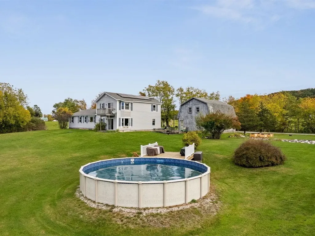 771 Robinson Road Ferrisburgh VT 05456