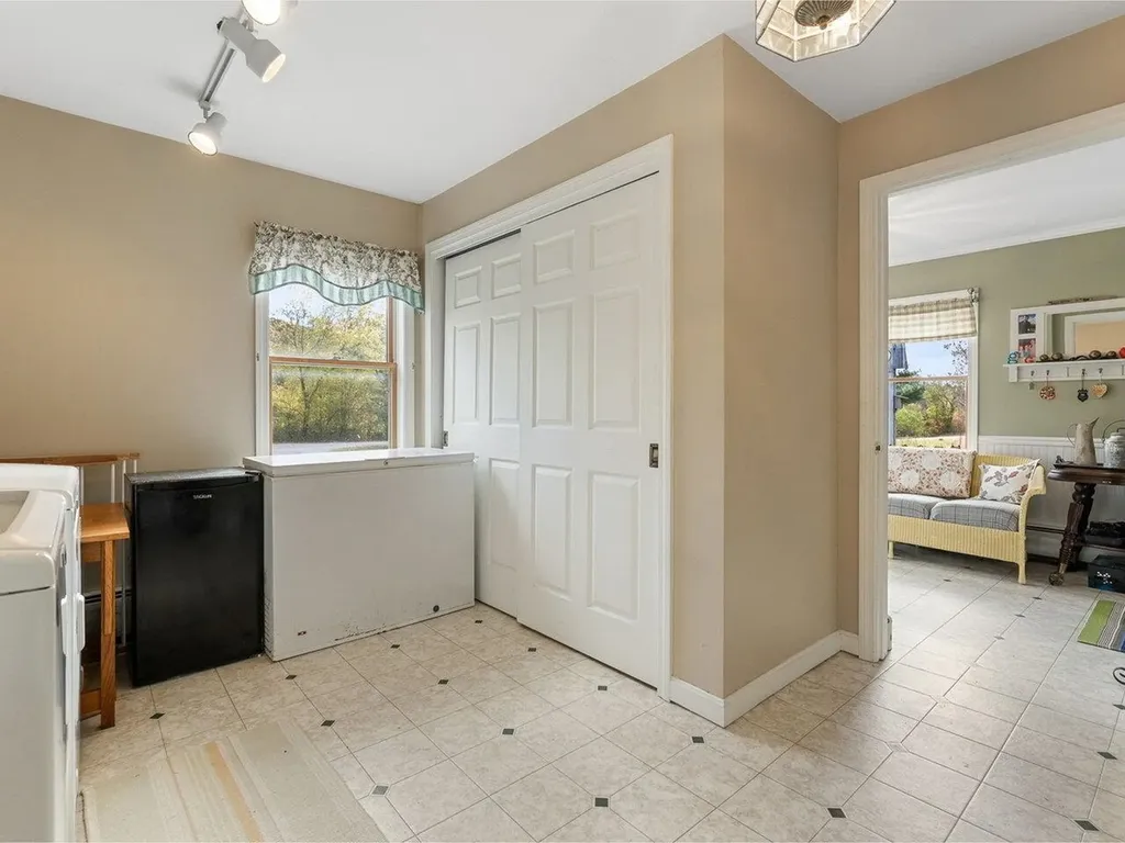 771 Robinson Road Ferrisburgh VT 05456