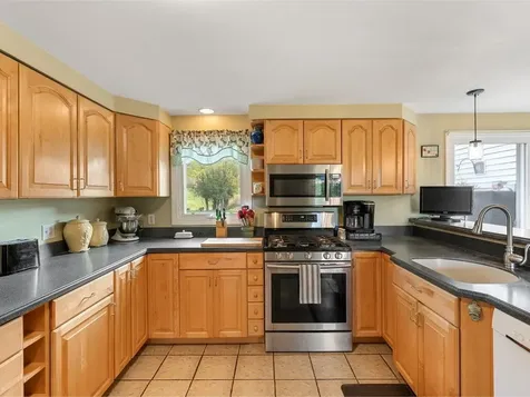 771 Robinson Road Ferrisburgh VT 05456