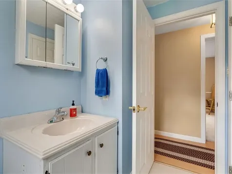 771 Robinson Road Ferrisburgh VT 05456