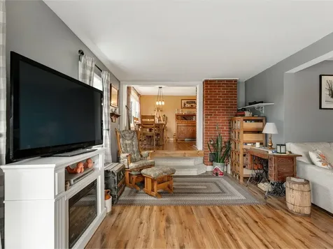 771 Robinson Road Ferrisburgh VT 05456