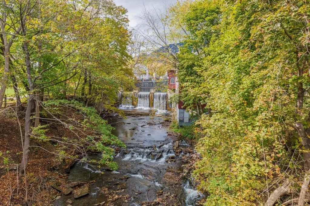 4928 Main Street Manchester VT 05255