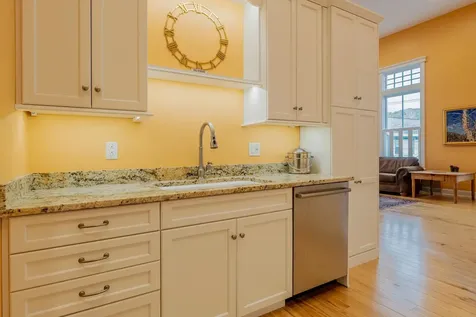 4928 Main Street Manchester VT 05255