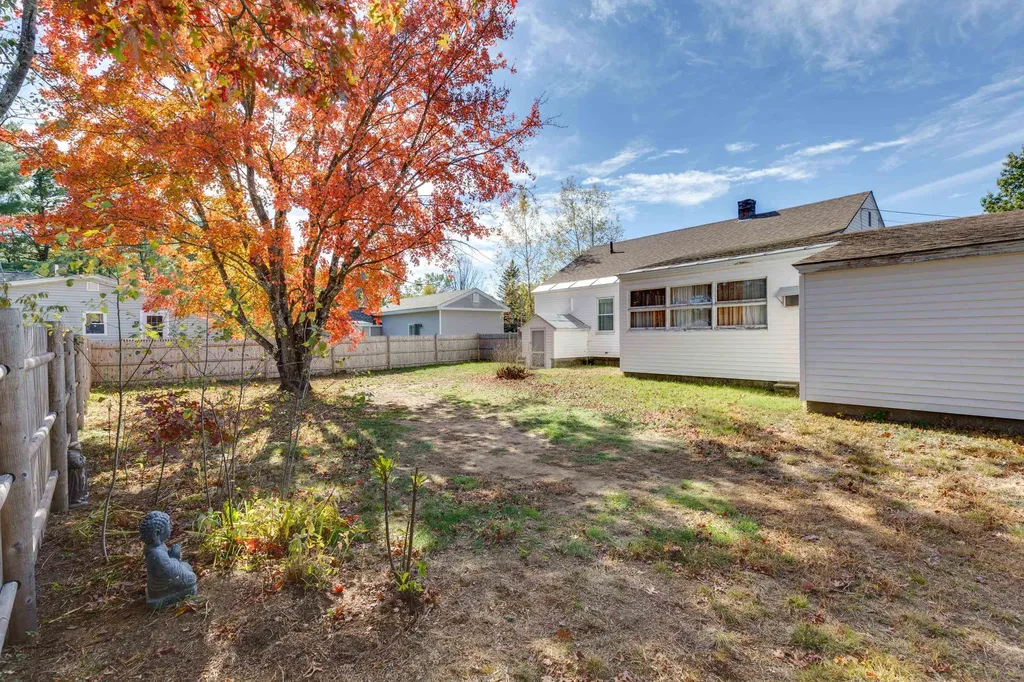 13 Ellsworth Street Concord NH 03301