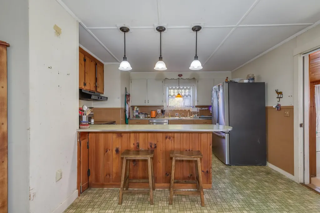 13 Ellsworth Street Concord NH 03301