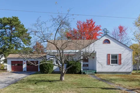 13 Ellsworth Street Concord NH 03301