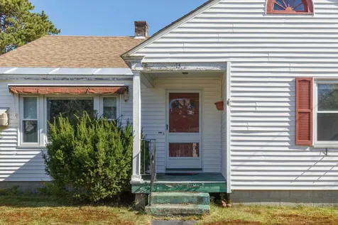 13 Ellsworth Street Concord NH 03301