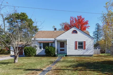 13 Ellsworth Street Concord NH 03301